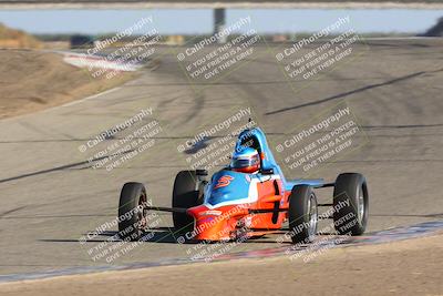 media/Oct-15-2023-CalClub SCCA (Sun) [[64237f672e]]/Group 5/Qualifying/